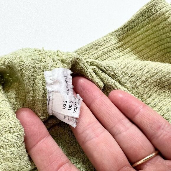 Free People Shirt Womens Small Waffle Knit long Sleeve Green Oversized Tunic - Picture 6 of 10